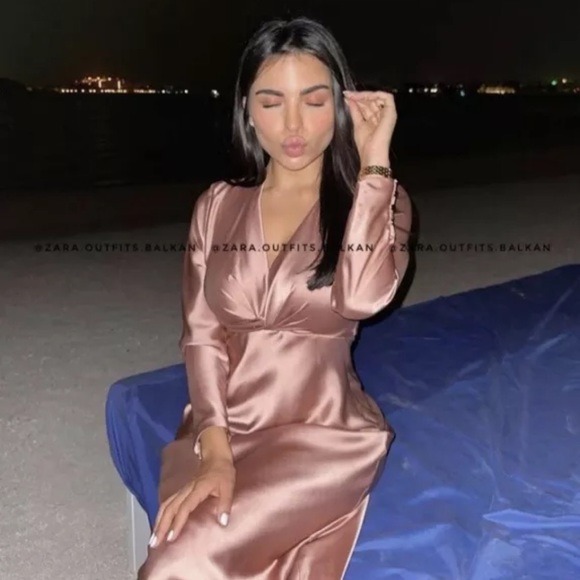 Zara Knotted Neckline Dress 